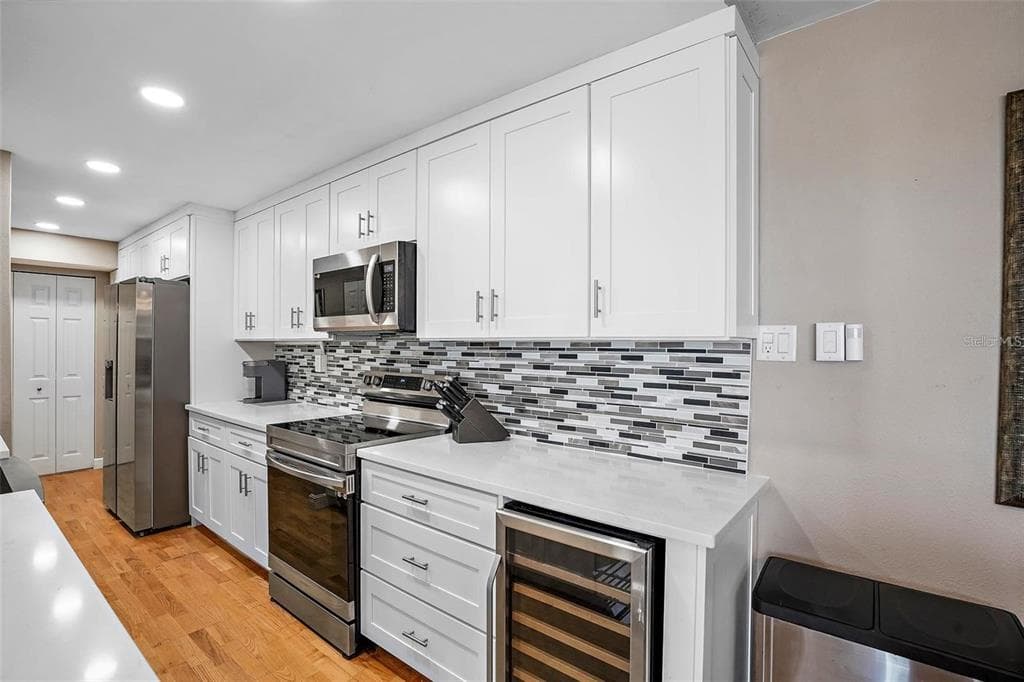 10355 PARADISE BOULEVARD # 1010-1011, ST PETERSBURG, FL 33706 — zdjęcie 5