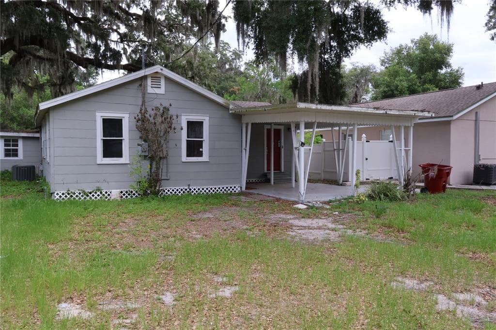 1202 N FERRELL STREET, PLANT CITY, FL 33563