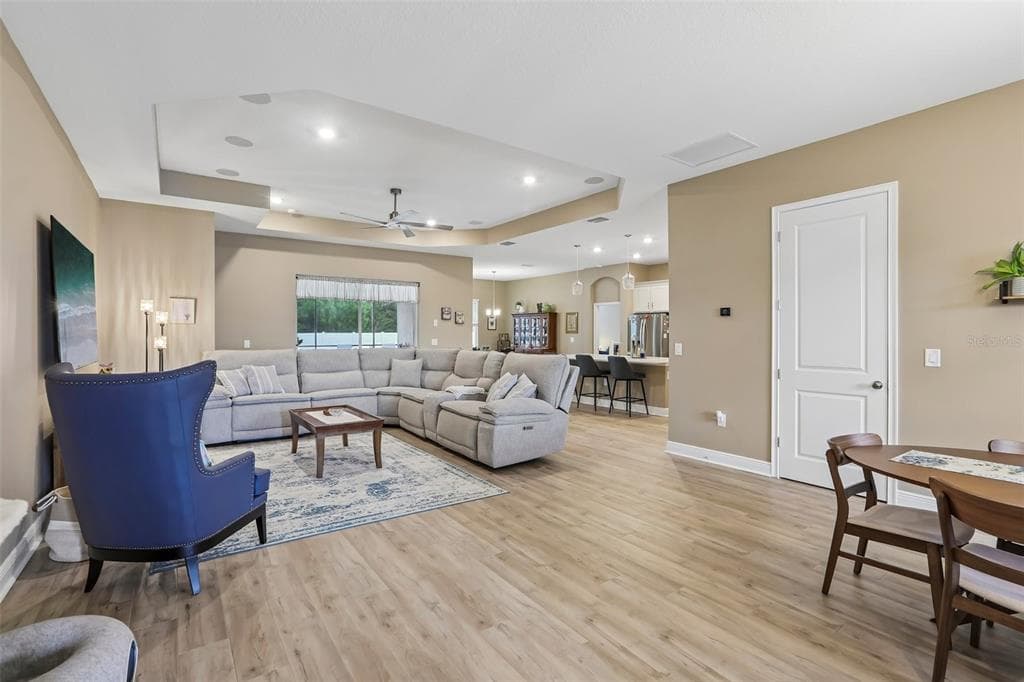 902 TIERRA DR, SPRING HILL, FL 34609 — zdjęcie 3