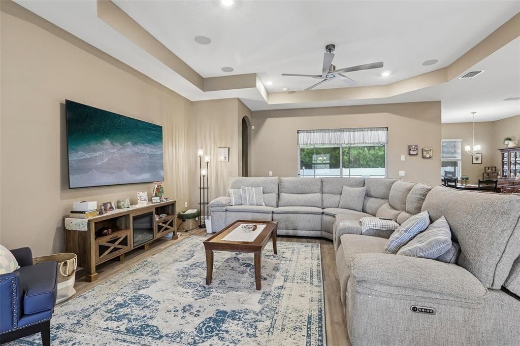 902 TIERRA DR, SPRING HILL, FL 34609 — zdjęcie 4