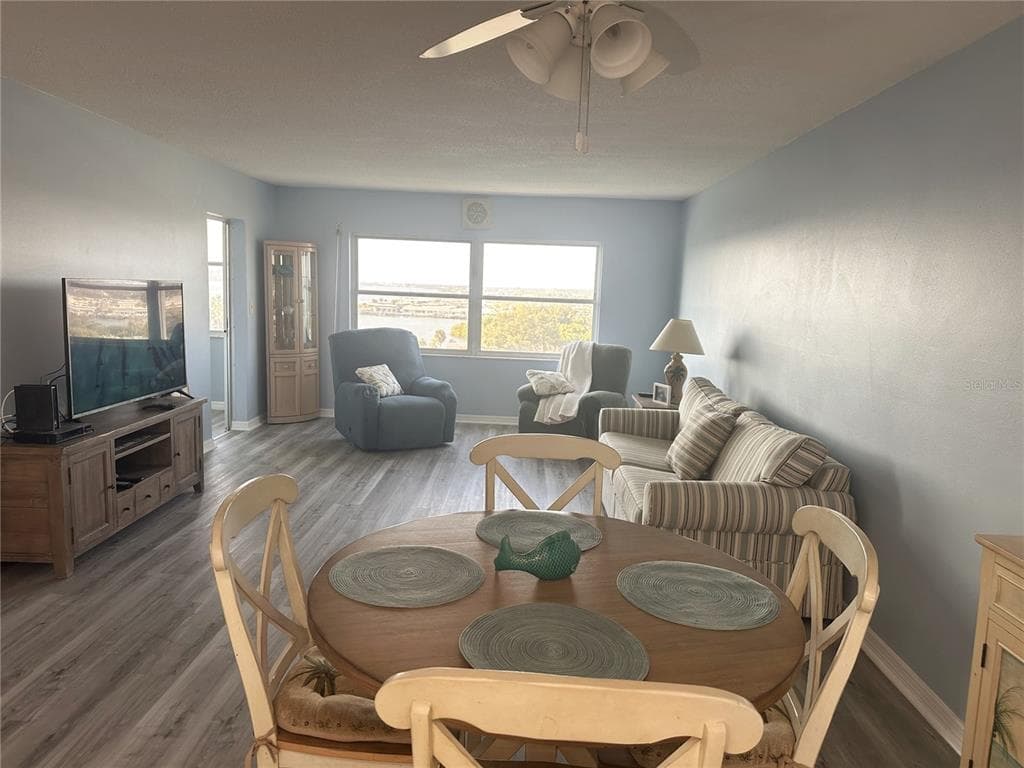 4725 COVE CIRCLE # 804, ST PETERSBURG, FL 33708 — zdjęcie 5
