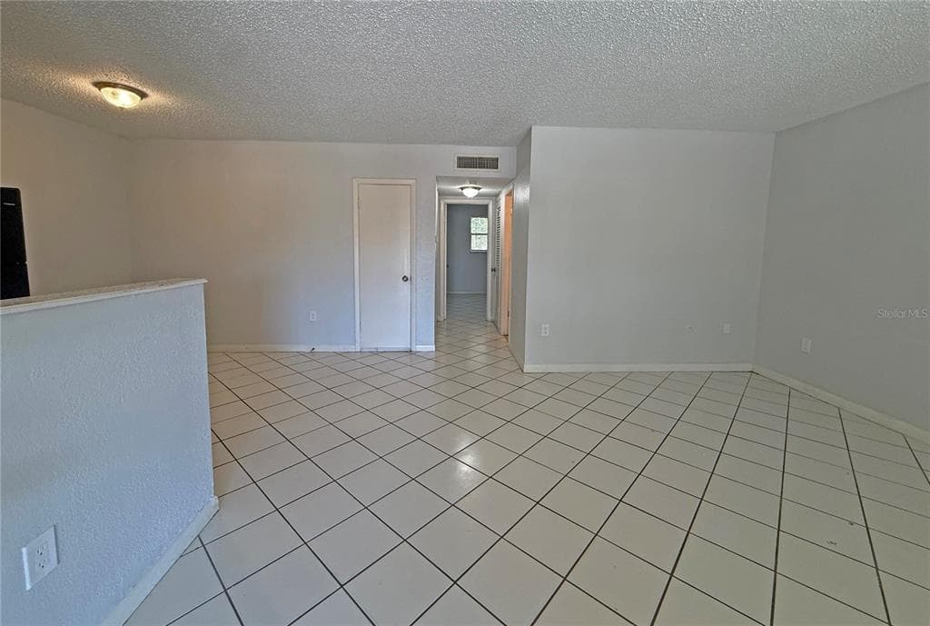 2 N FERNWOOD AVENUE # 14, CLEARWATER, FL 33765 — zdjęcie 4