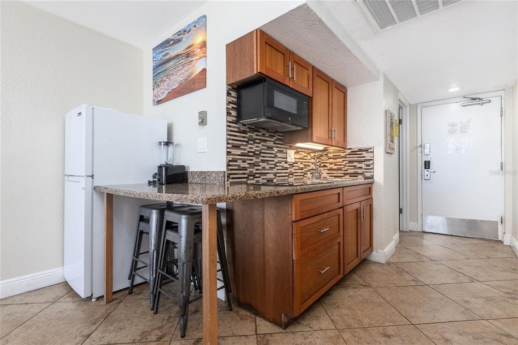 2301 S ATLANTIC AVENUE # 403, DAYTONA BEACH, FL 32118 — zdjęcie 4