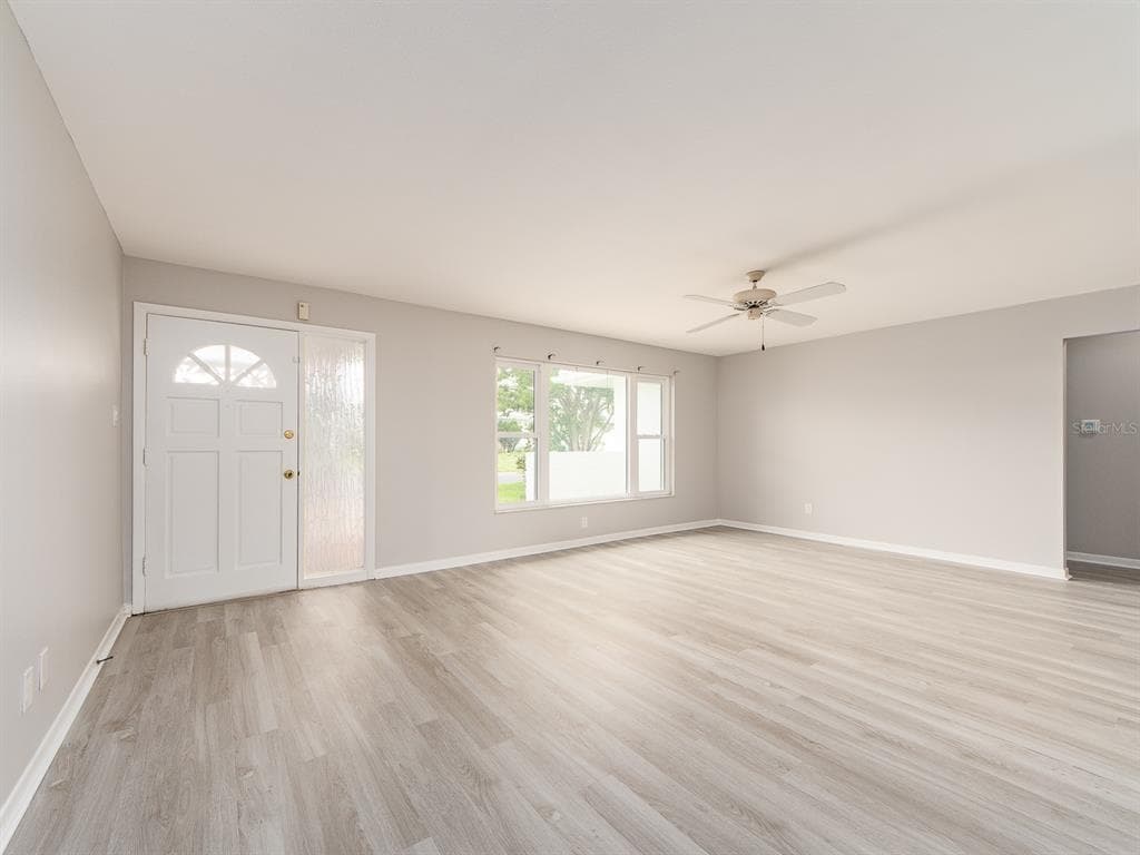 14070 90TH AVENUE, SEMINOLE, FL 33776 — zdjęcie 4