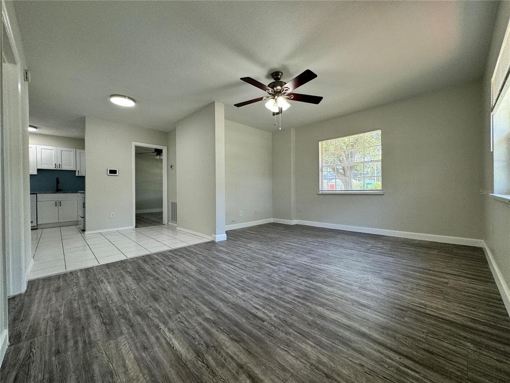 260 20TH AVENUE S, ST PETERSBURG, FL 33705 — zdjęcie 3