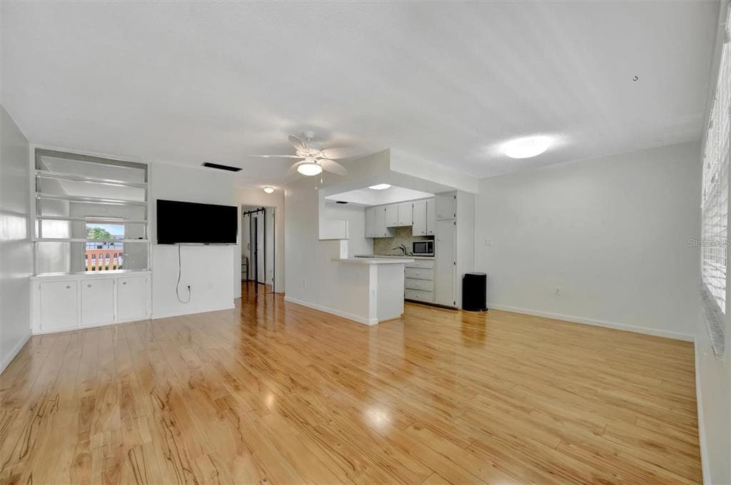 650 PINELLAS POINT DRIVE S # #205, ST PETERSBURG, FL 33705 — zdjęcie 3