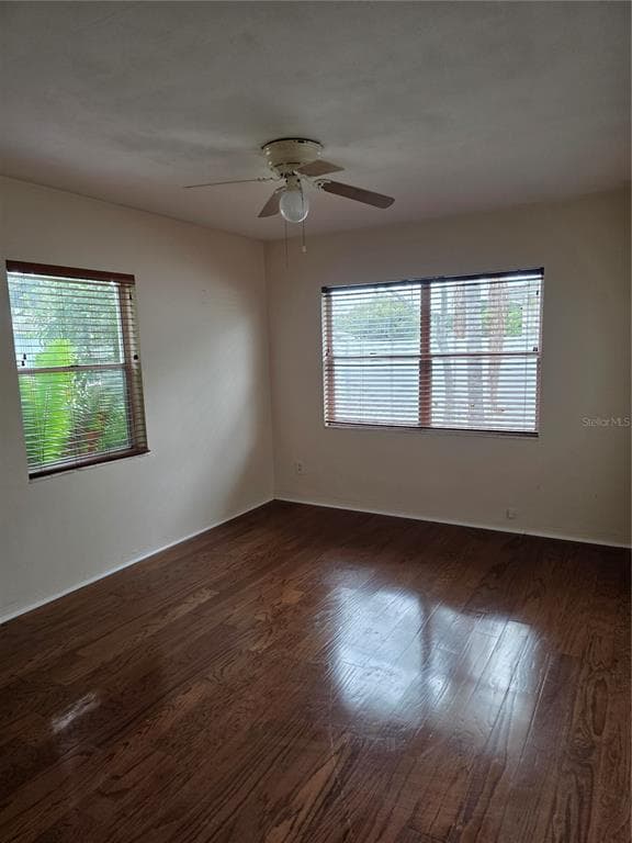 2444 37TH STREET N, ST PETERSBURG, FL 33713 — zdjęcie 4