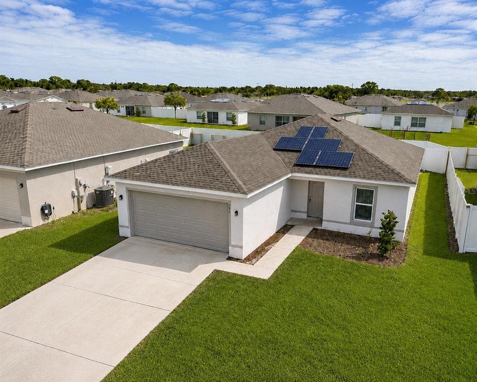 417 PATRICIA ALFORD DRIVE, HAINES CITY, FL 33844