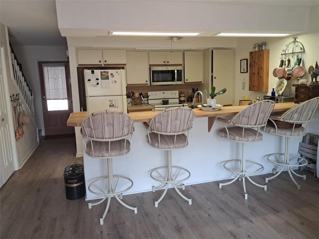 1922 S RIVERSIDE DRIVE, EDGEWATER, FL 32141 — zdjęcie 2