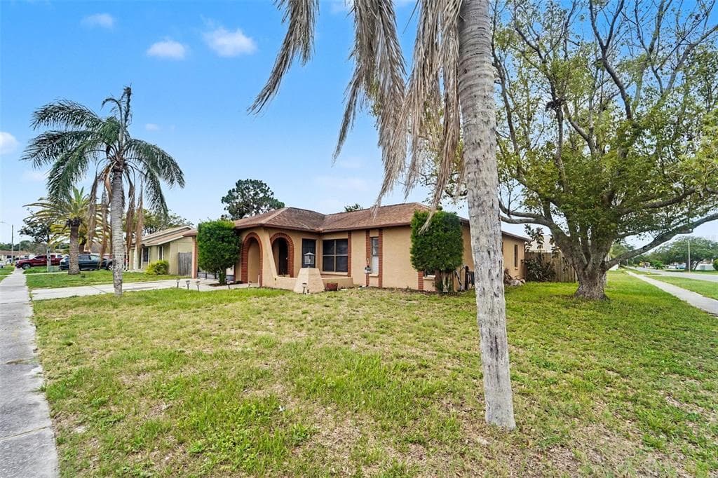 1215 PERSIMMON DRIVE, HOLIDAY, FL 34691 — zdjęcie 3