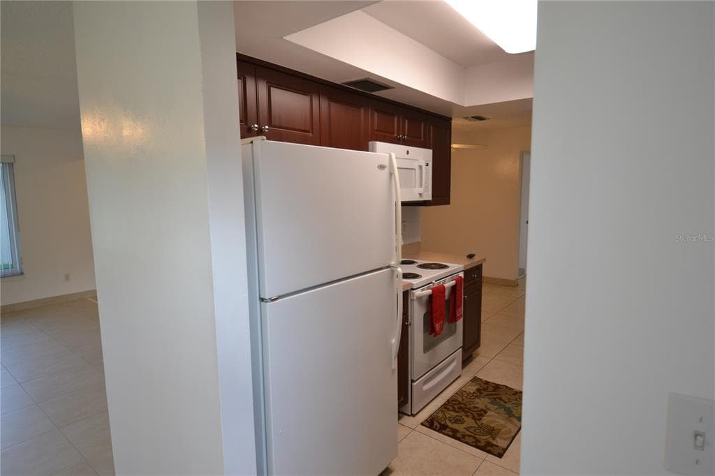 2357 WHITE OAK CIRCLE, CLEARWATER, FL 33763 — zdjęcie 3