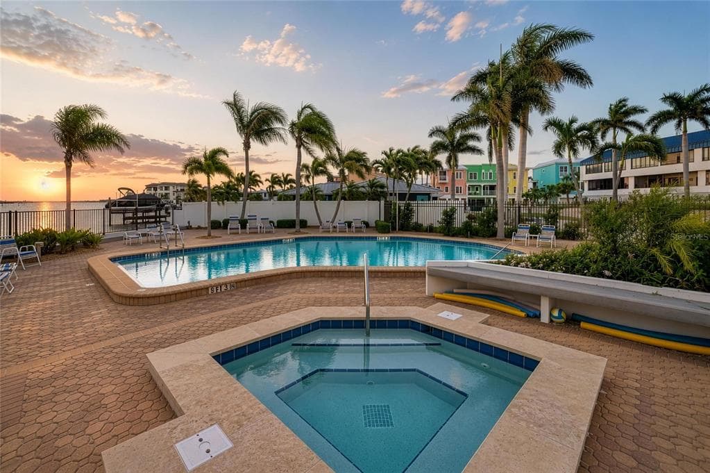 1007 GULF DRIVE N # 208, BRADENTON BEACH, FL 34217 — zdjęcie 5