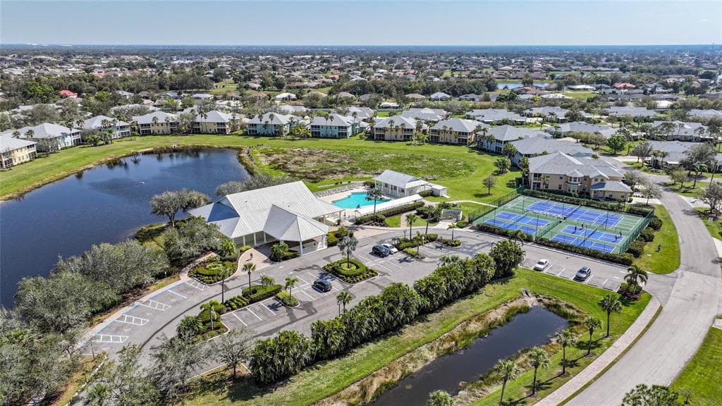 2061 WILLOW HAMMOCK CIRCLE # 105, PUNTA GORDA, FL 33983 — zdjęcie 2