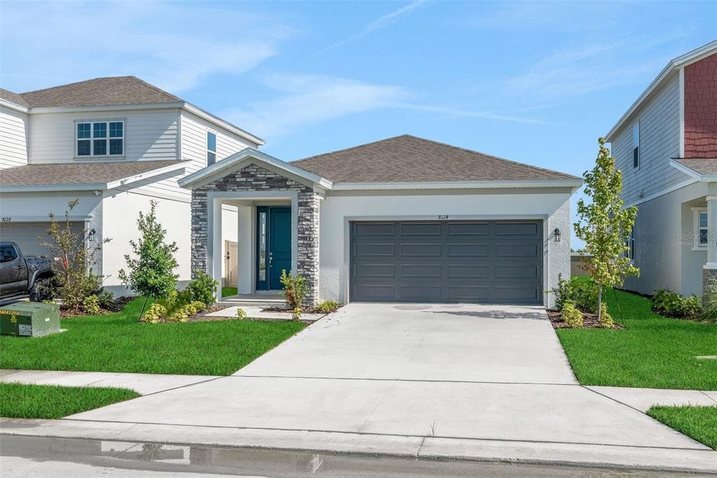 8124 SUNNY POINT TRAIL, PARRISH, FL 34219