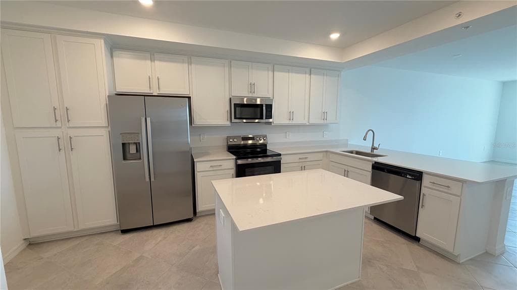 19116 SCALLOP LOOP # 104, LAKEWOOD RANCH, FL 34211 — zdjęcie 2