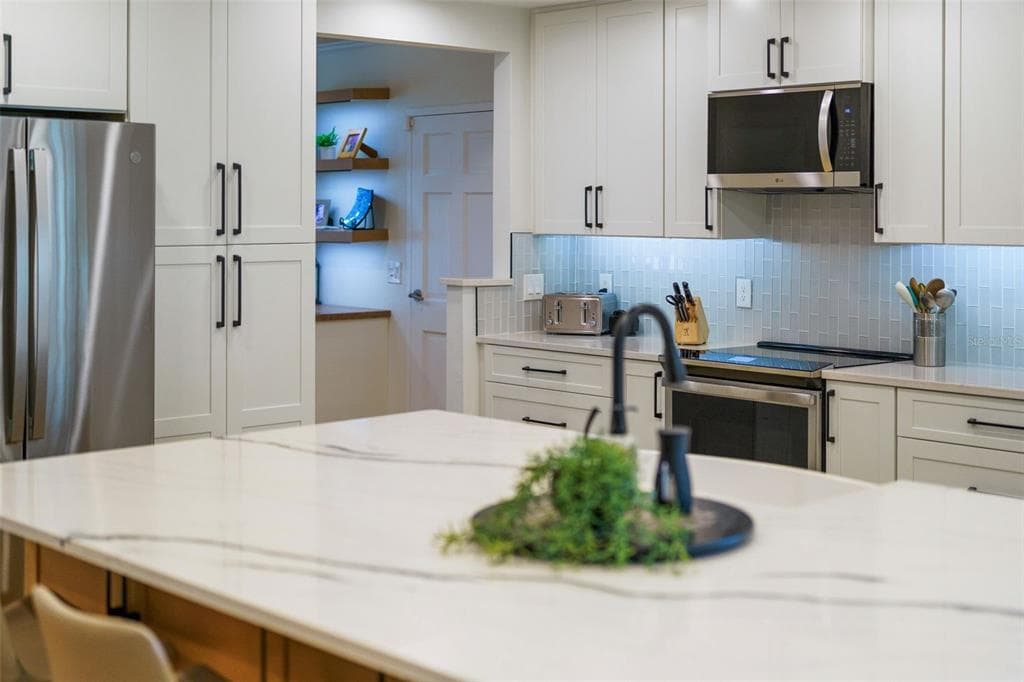480 W DAVIS BOULEVARD, TAMPA, FL 33606 — zdjęcie 5