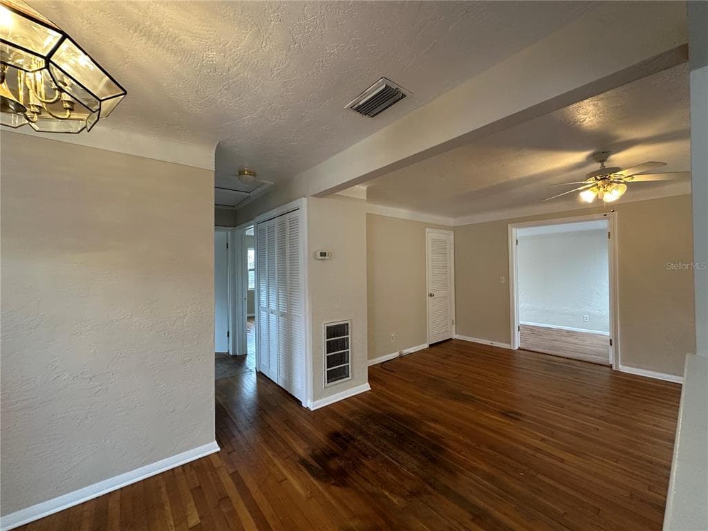 4526 6TH AVENUE N, ST PETERSBURG, FL 33713 — zdjęcie 3