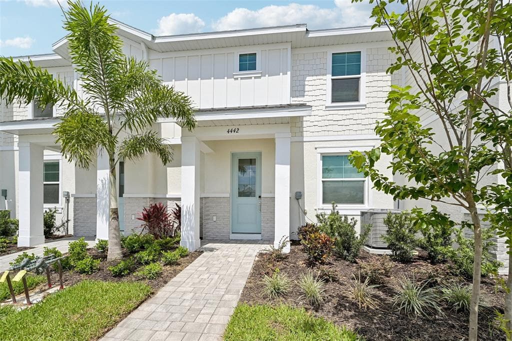 4442 SUNSET GARDEN STREET, BRADENTON, FL 34210