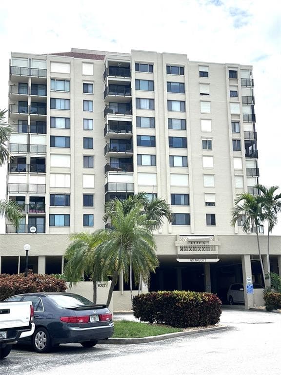 6322 PALMA DEL MAR BOULEVARD S # G402, ST PETERSBURG, FL 33715