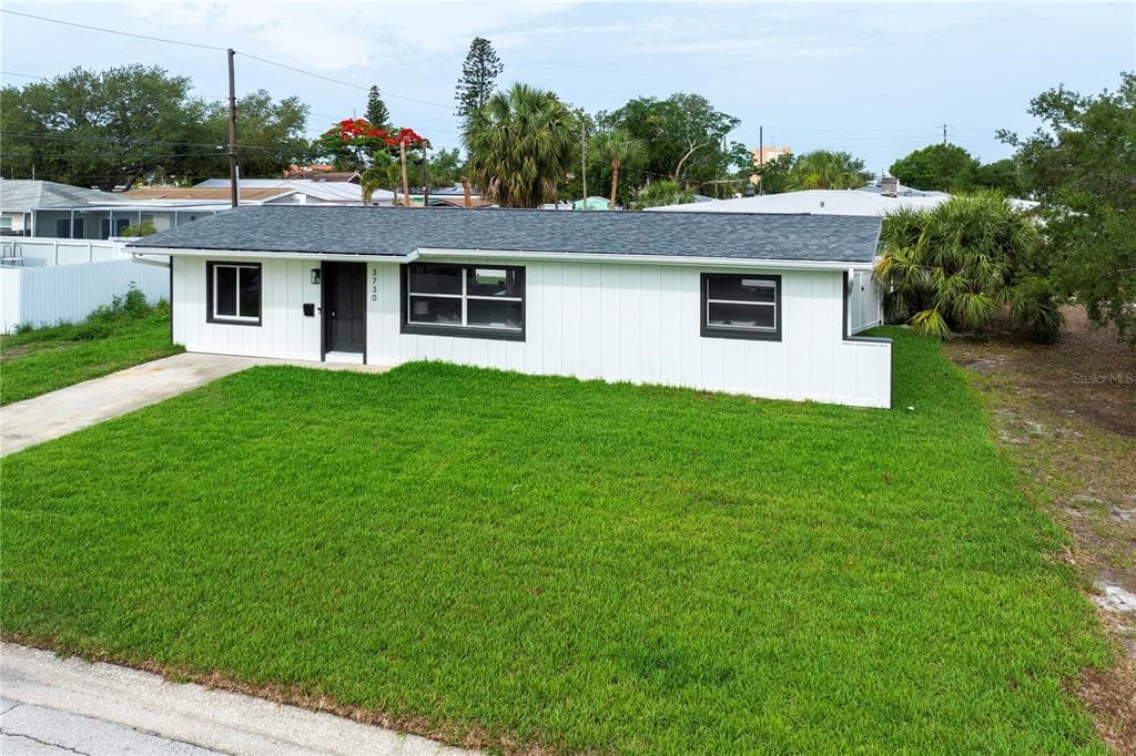 3730 75TH STREET N, ST PETERSBURG, FL 33710 — zdjęcie 2
