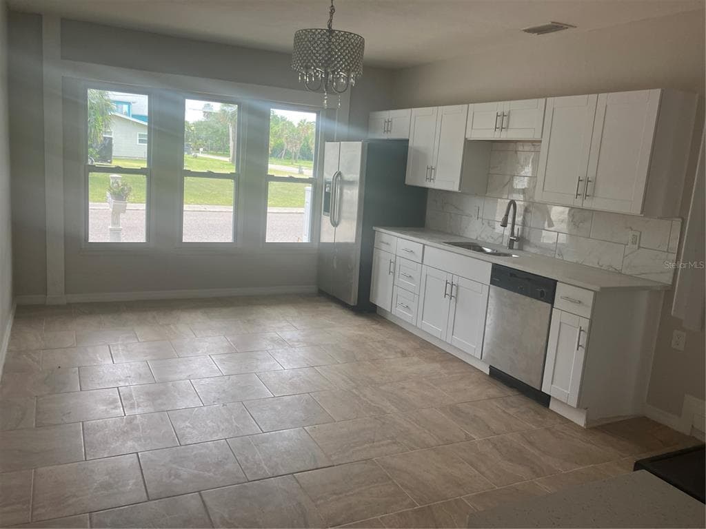 601 BANANA STREET, TARPON SPRINGS, FL 34689 — zdjęcie 4