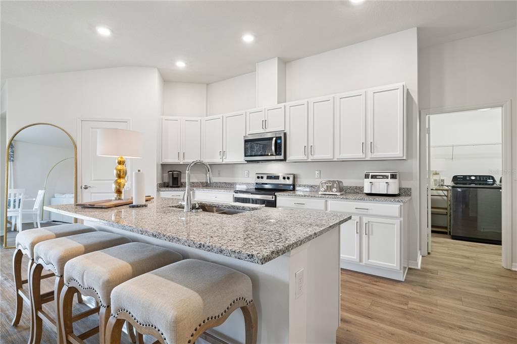 915 OVERPOOL AVENUE, DAVENPORT, FL 33896 — zdjęcie 2