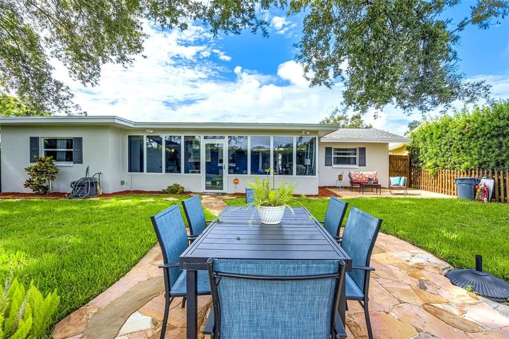 1636 LEISURE DRIVE, CLEARWATER, FL 33756 — zdjęcie 2