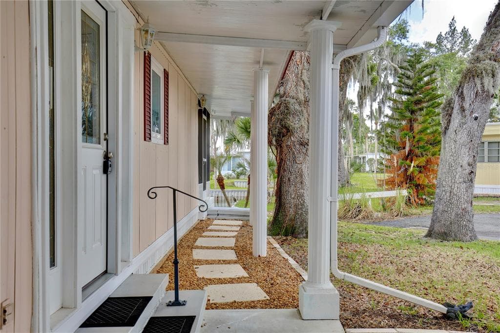 105 CANAL VIEW, EUSTIS, FL 32726 — zdjęcie 4