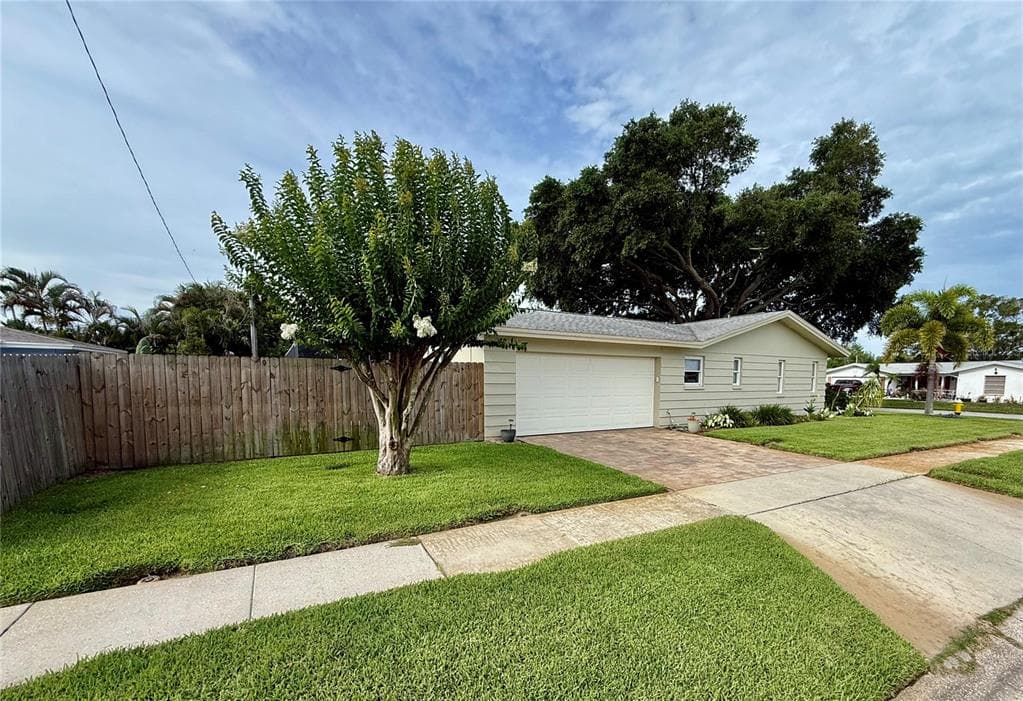 1853 PARADISE LANE, CLEARWATER, FL 33756 — zdjęcie 4