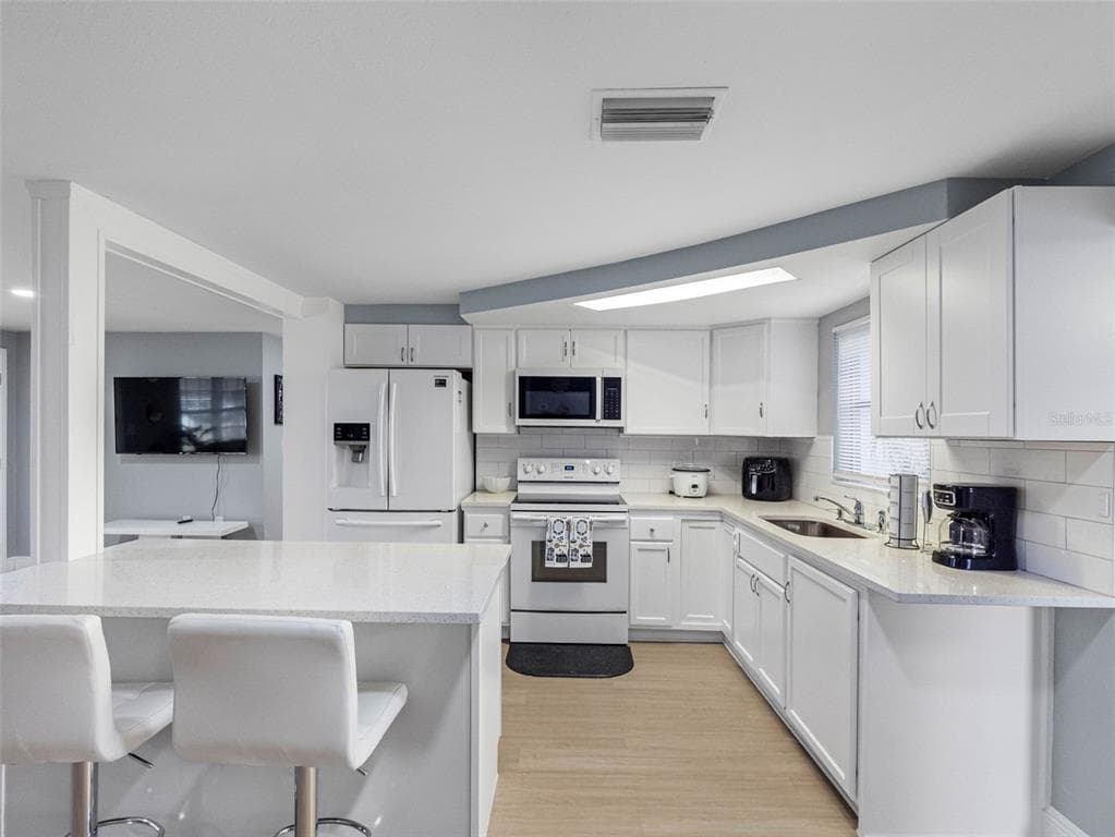 1036 VIKING DRIVE, HOLIDAY, FL 34691 — zdjęcie 5