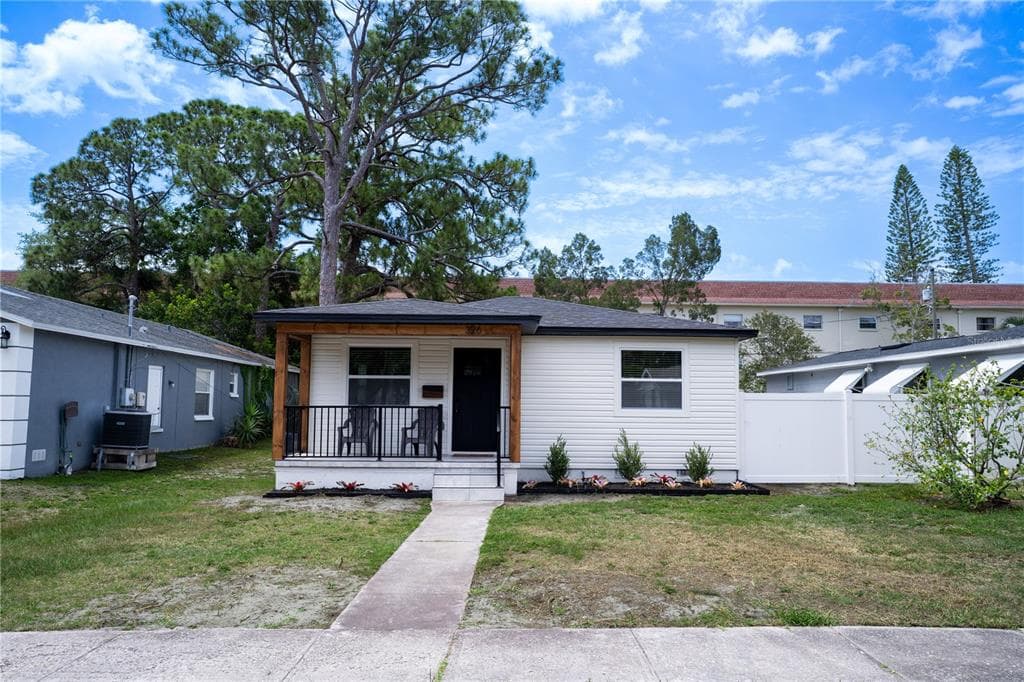 326 41ST AVENUE N, ST PETERSBURG, FL 33703