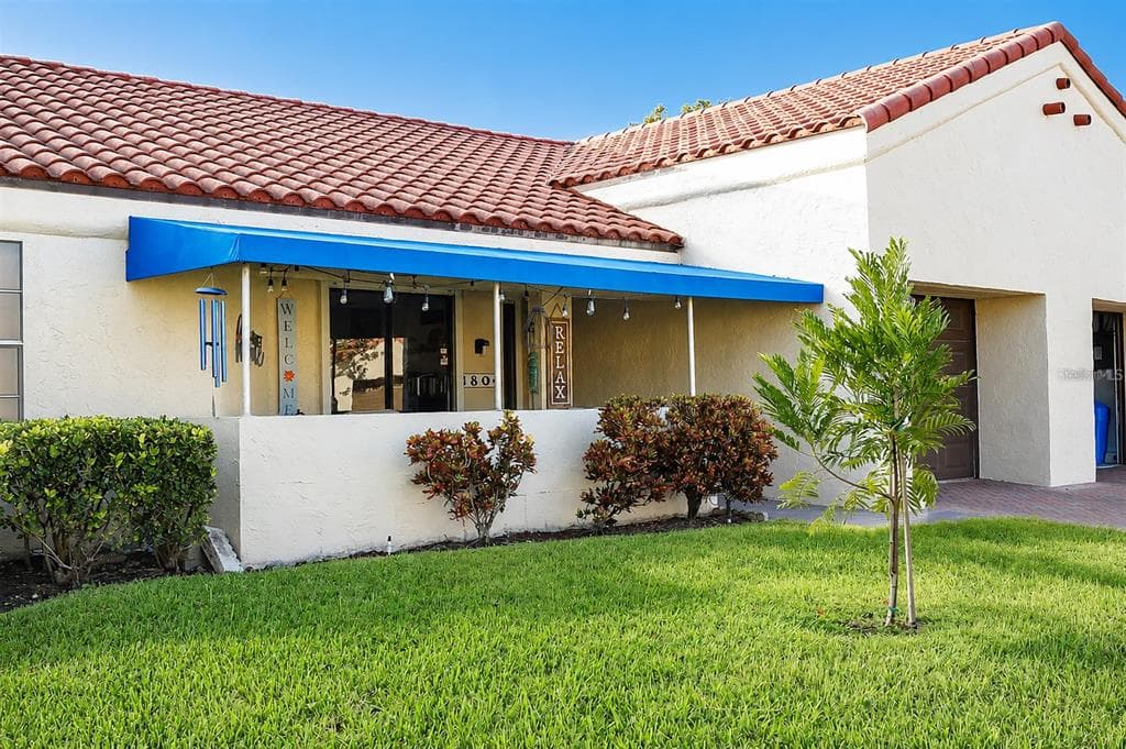 8804 40TH LANE N, PINELLAS PARK, FL 33782 — zdjęcie 2