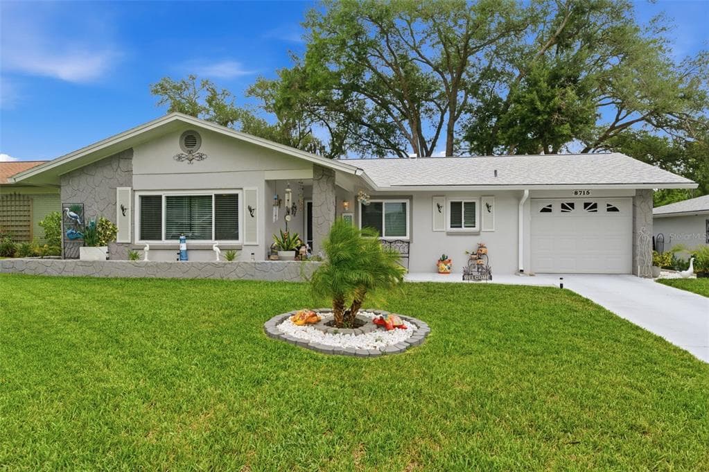 8715 BENTON DRIVE, PORT RICHEY, FL 34668 — zdjęcie 3