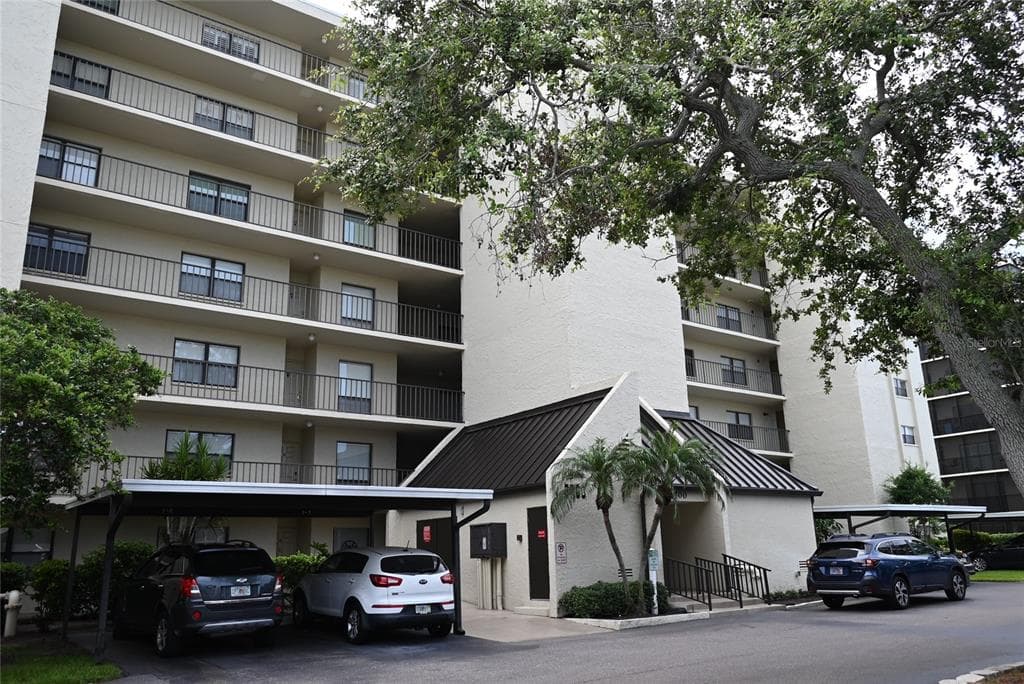 2700 COVE CAY DRIVE # 1-4G, CLEARWATER, FL 33760