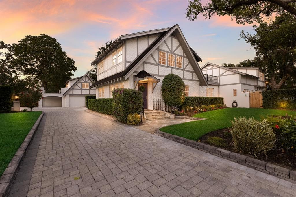 1829 BOUGAINVILLEA STREET, SARASOTA, FL 34239 — zdjęcie 2