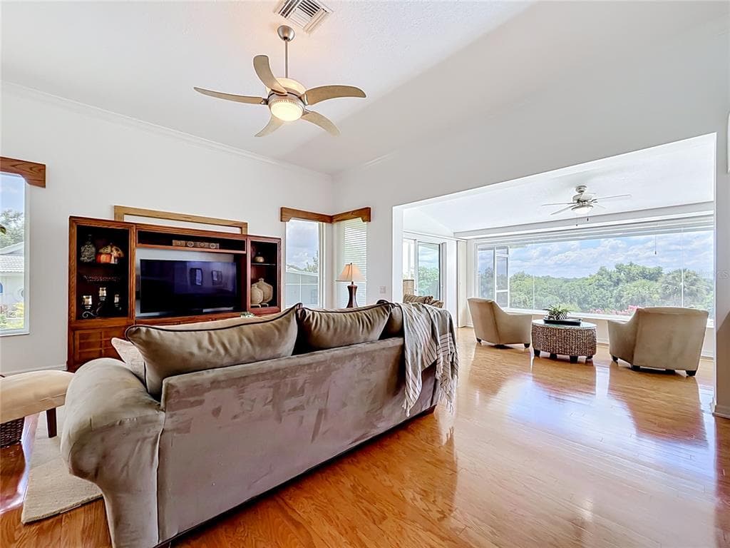 6042 TOPSAIL ROAD, LADY LAKE, FL 32159 — zdjęcie 2