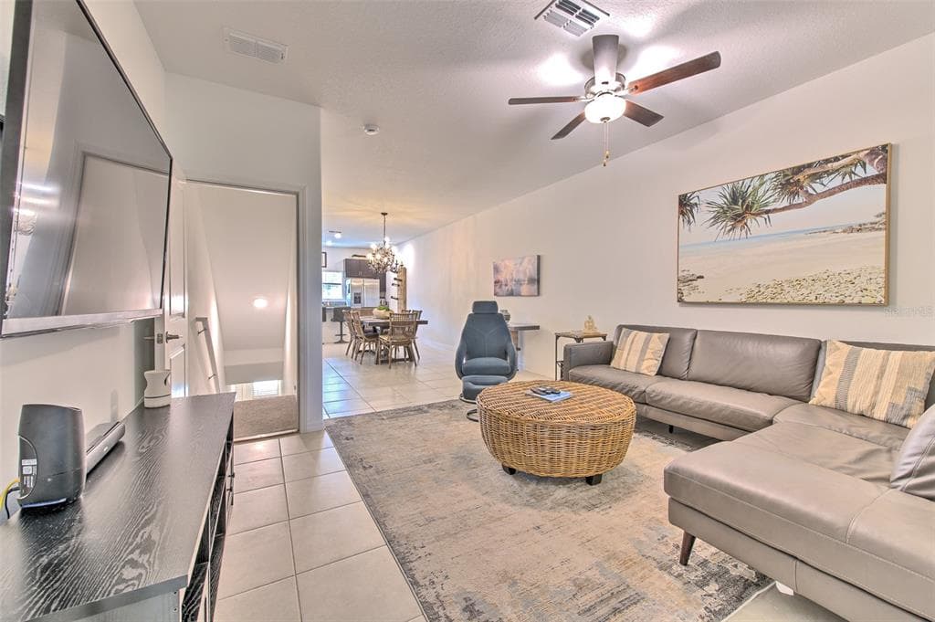 4722 TUSCAN LOON DRIVE, TAMPA, FL 33619 — zdjęcie 4