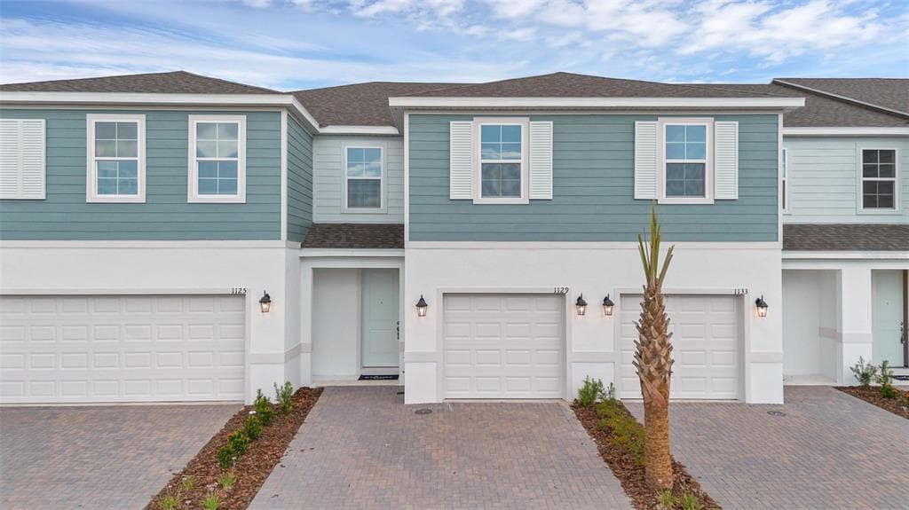 1136 CYPRESS ELM DRIVE, DELAND, FL 32720