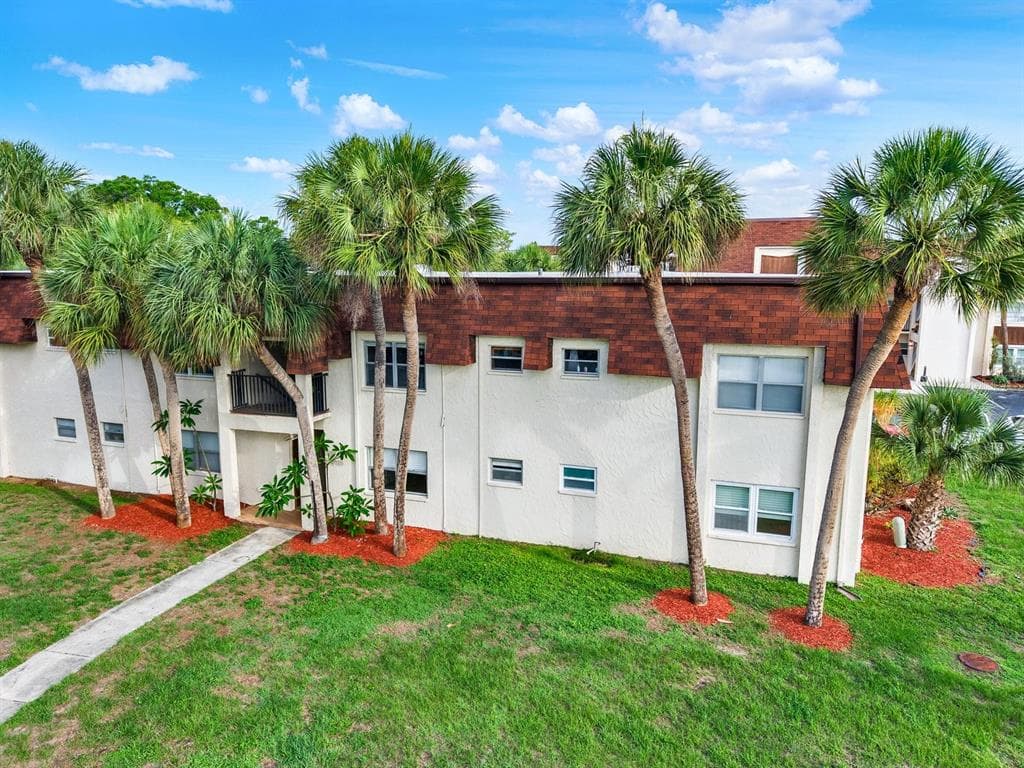 6360 1ST STREET N # 103, ST PETERSBURG, FL 33702