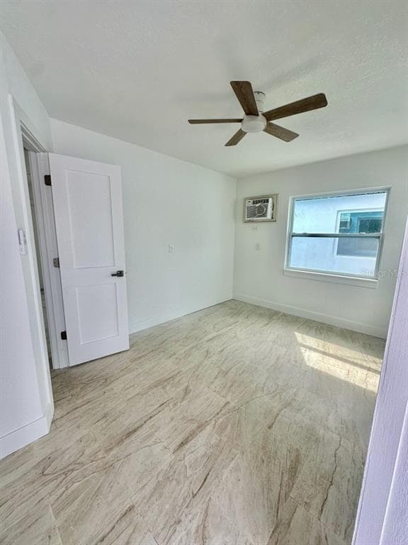150 147TH AVENUE E, MADEIRA BEACH, FL 33708 — zdjęcie 5
