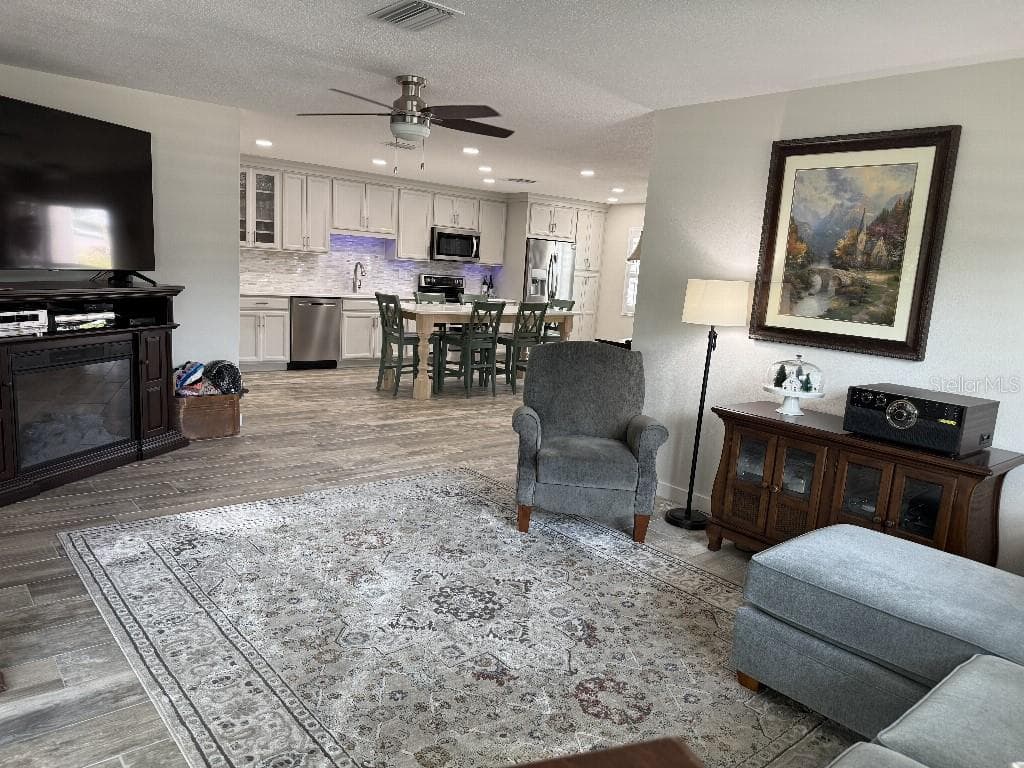 3323 TEESIDE DRIVE, NEW PORT RICHEY, FL 34655 — zdjęcie 5