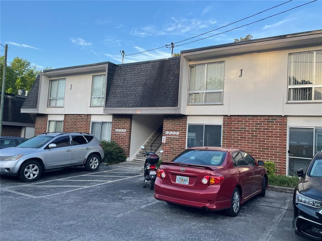1700 SW 16TH COURT # J24, GAINESVILLE, FL 32608