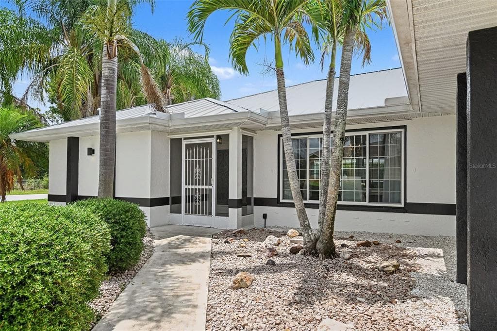 23531 DUNSTAN AVENUE, PORT CHARLOTTE, FL 33954 — zdjęcie 3