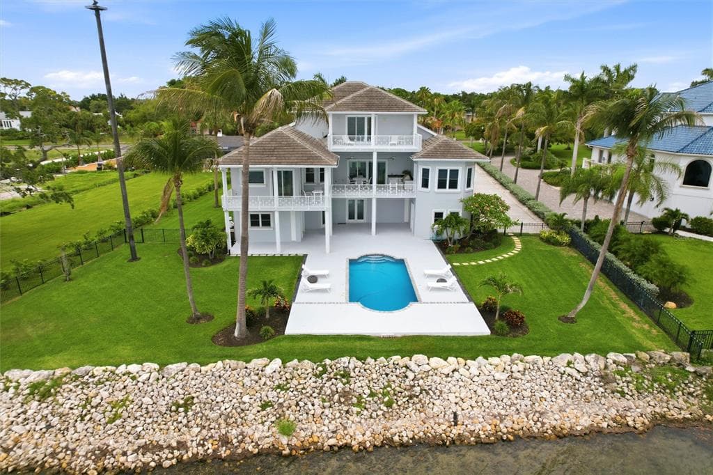 7524 WESTMORELAND DRIVE, SARASOTA, FL 34243
