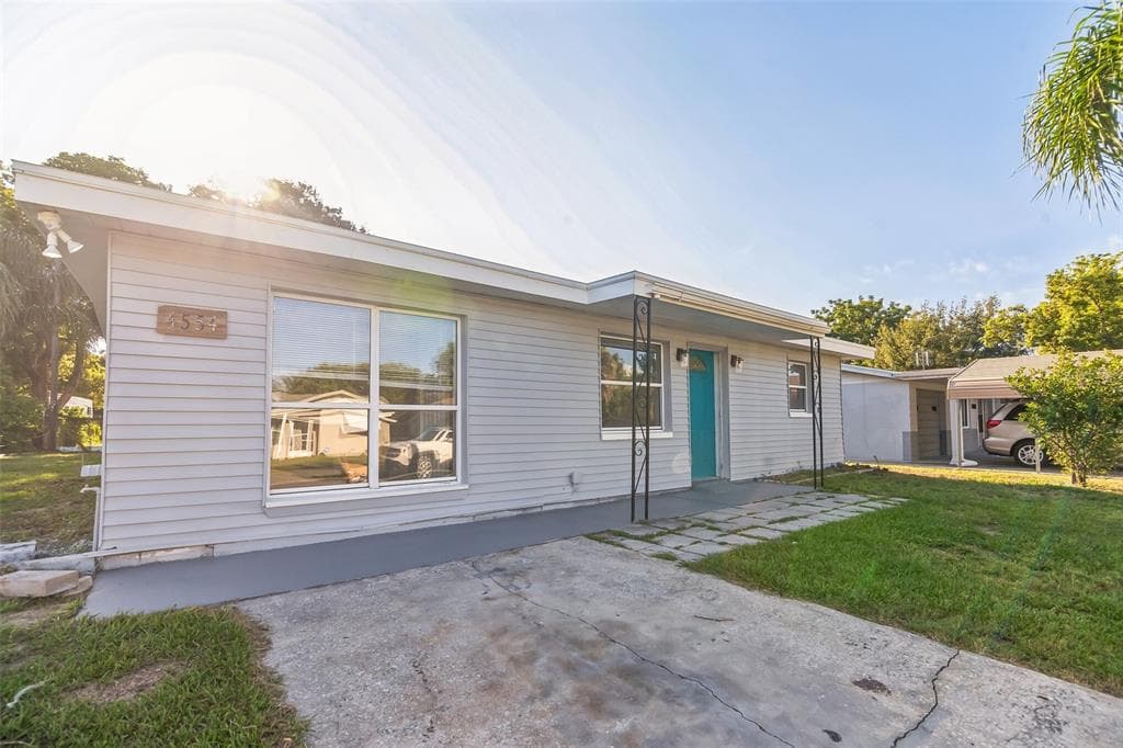 4554 NIMMER DRIVE, NEW PORT RICHEY, FL 34652 — zdjęcie 2