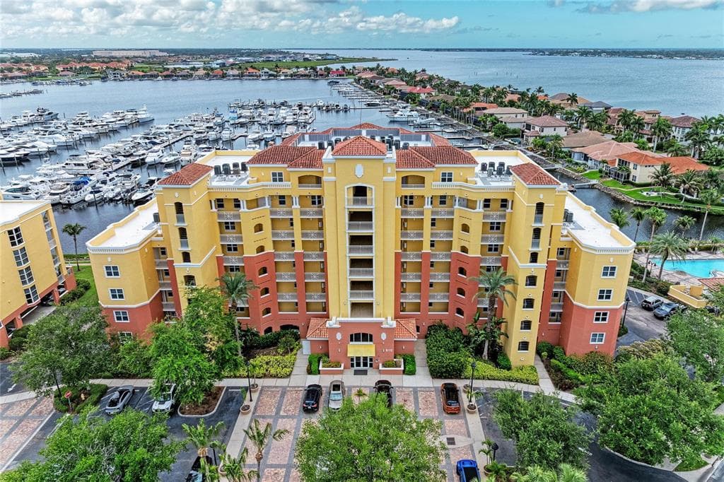 610 RIVIERA DUNES WAY # 404, PALMETTO, FL 34221