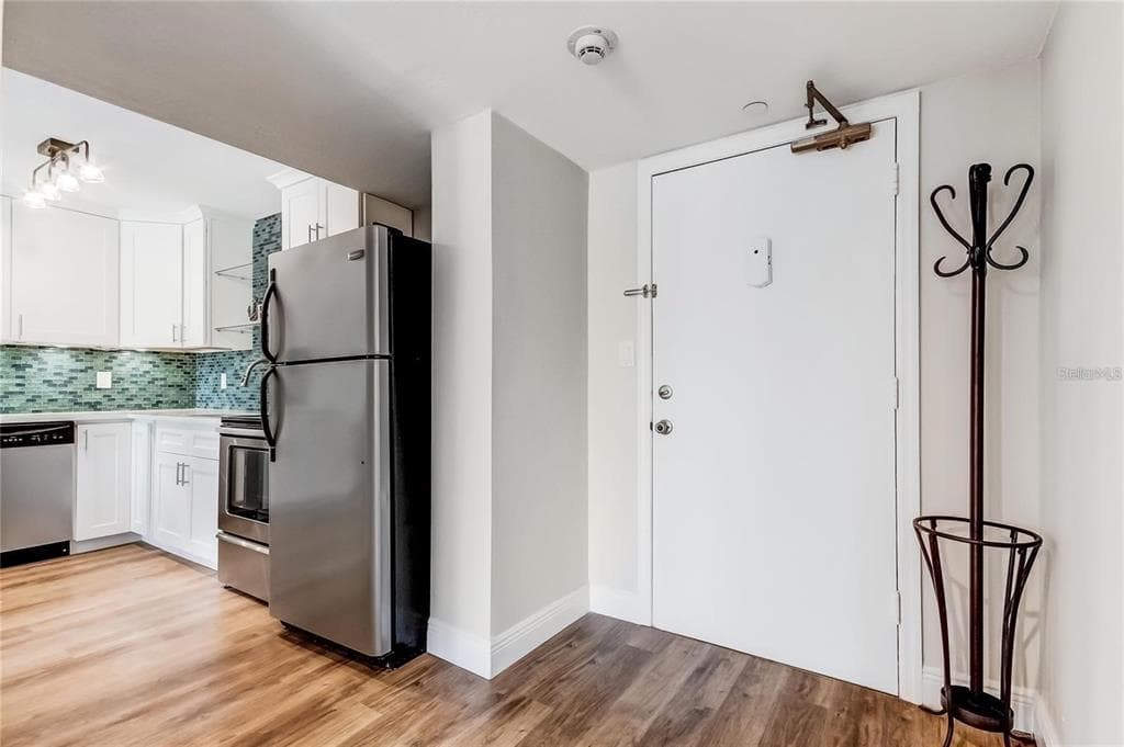 51 ISLAND WAY # 104, CLEARWATER BEACH, FL 33767 — zdjęcie 5