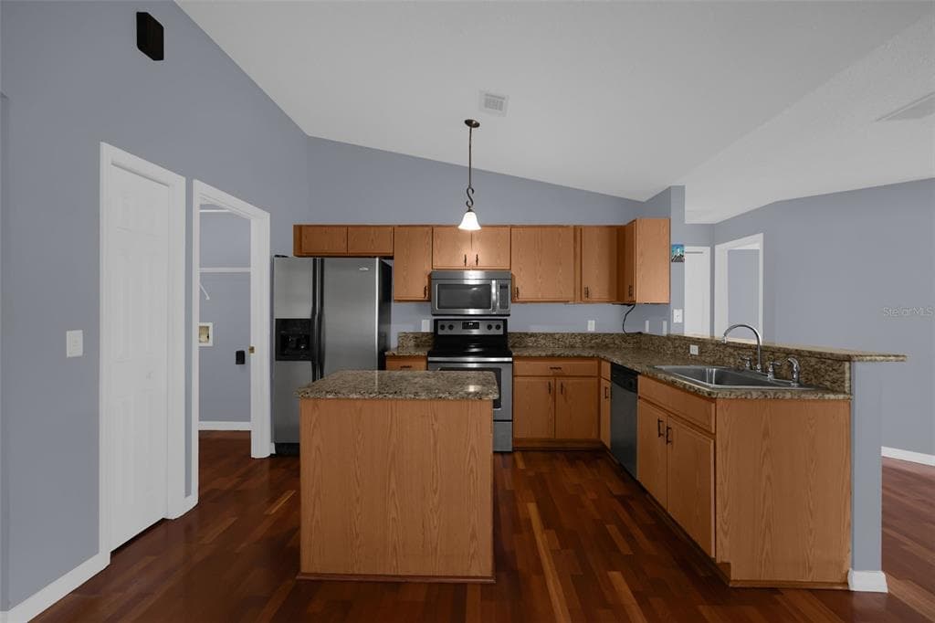 1147 NORMANDY DRIVE, KISSIMMEE, FL 34759 — zdjęcie 4