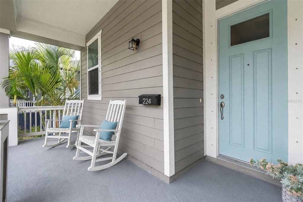 224 NE JEFFERSON CIRCLE N, ST PETERSBURG, FL 33702 — zdjęcie 2