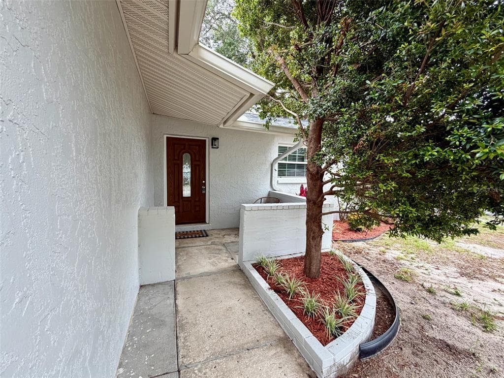 6945 ORKNEY AVENUE N, ST PETERSBURG, FL 33709 — zdjęcie 2